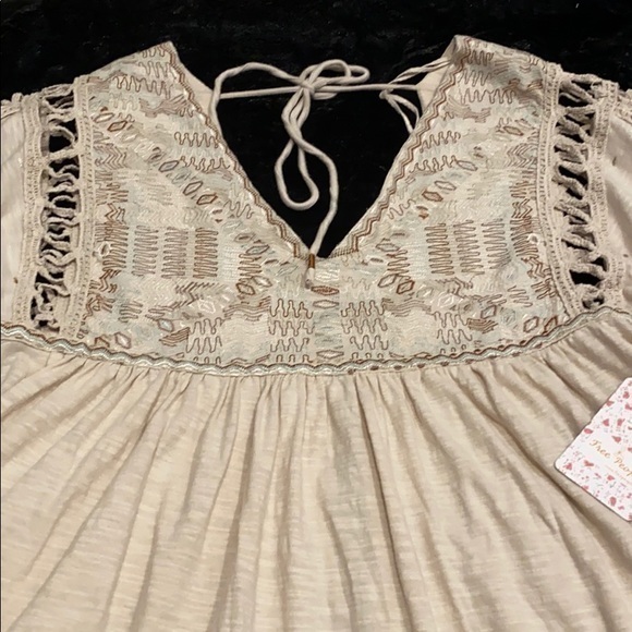 Free People Much Love Tunic Top. XS - Picture 7 of 16